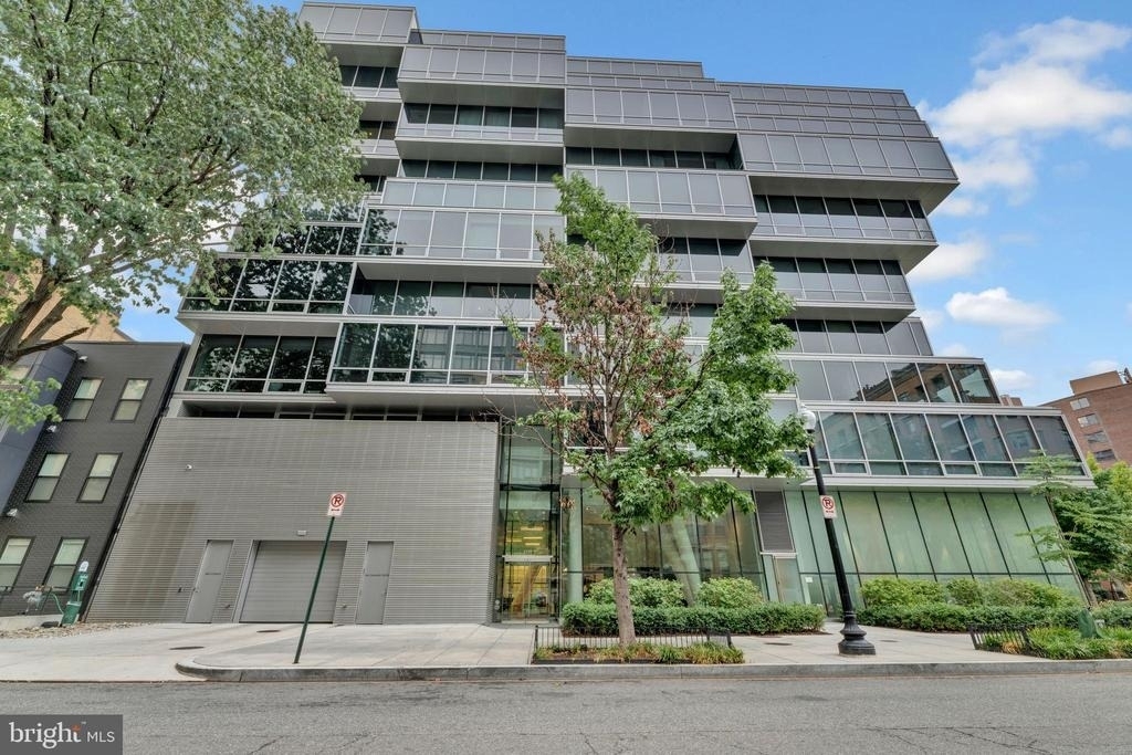 1111 24th Street Nw - Photo 0