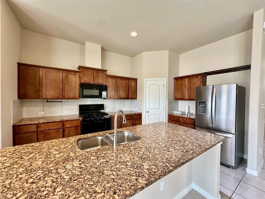 5977 Malta Cir - Photo 10
