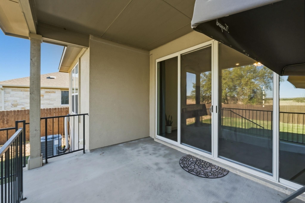 1640 Flying Horseshoe Bnd - Photo 22