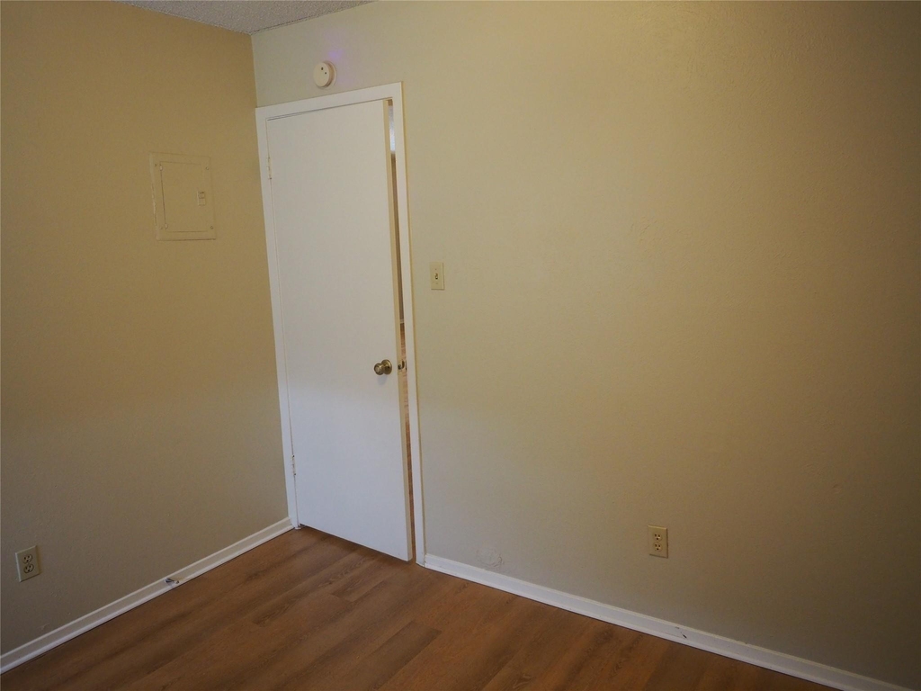 11300 Nicole Cv - Photo 9