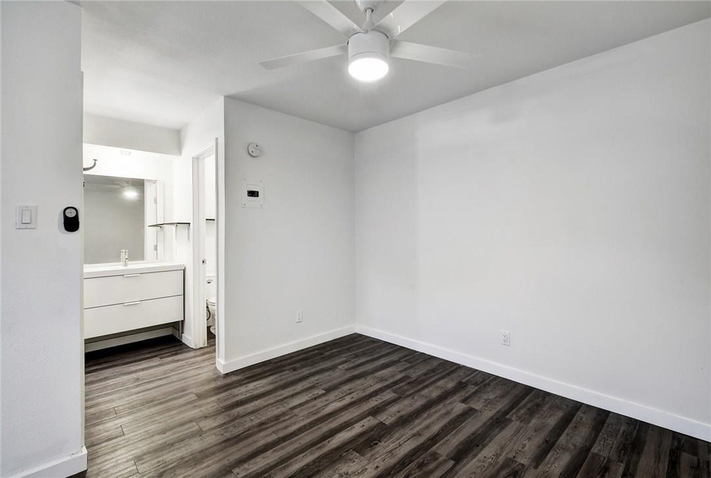 4111 Avenue A St - Photo 8