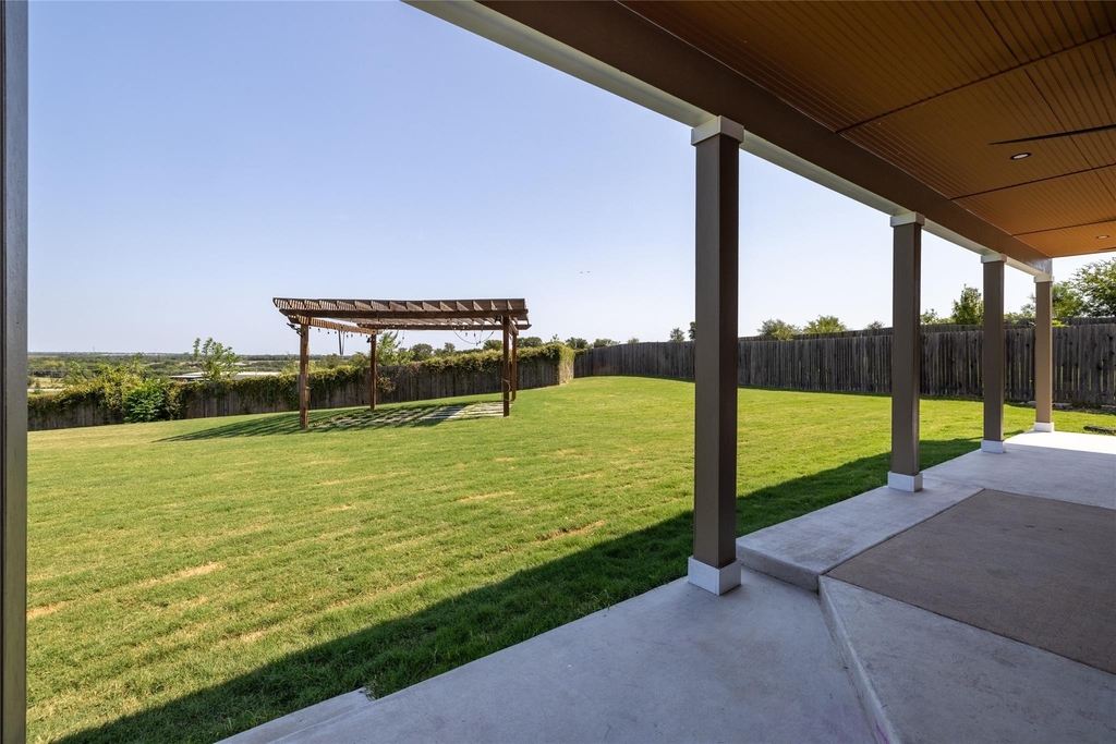 6300 Routenburn St - Photo 3