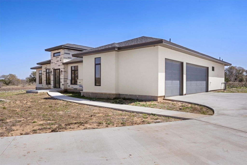 333 Spicewood Trails Dr - Photo 37