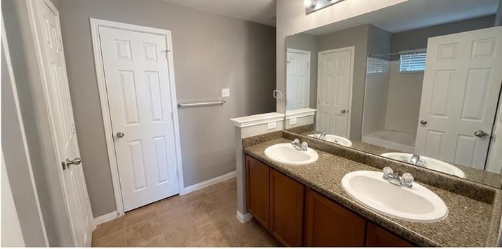 220 Adriana Ln - Photo 5