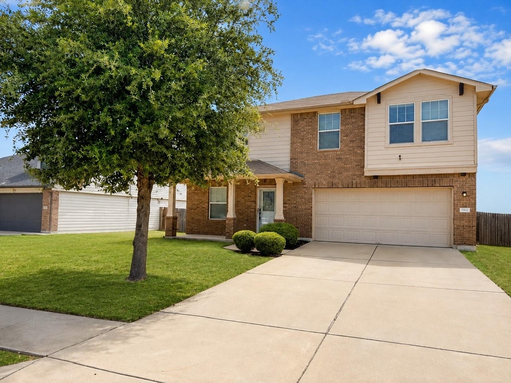 220 Adriana Ln - Photo 0