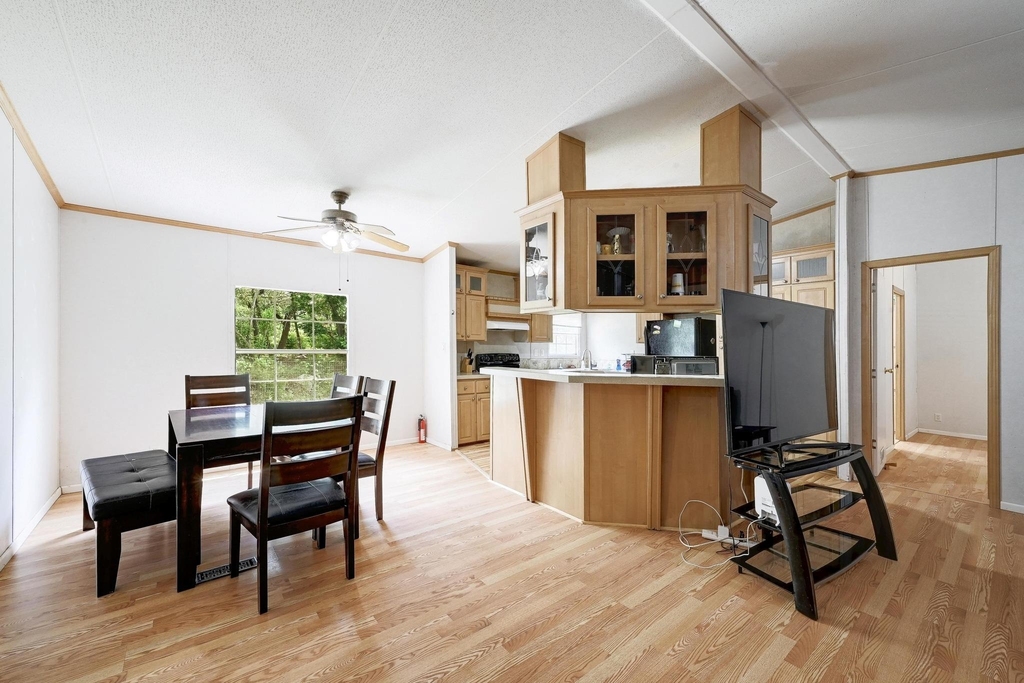 7807 Williamson Creek Dr - Photo 4