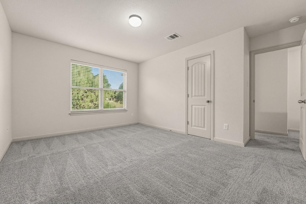 2410 Great Oaks Dr - Photo 15