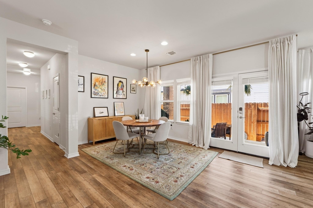 9207 Looksee Ln - Photo 13