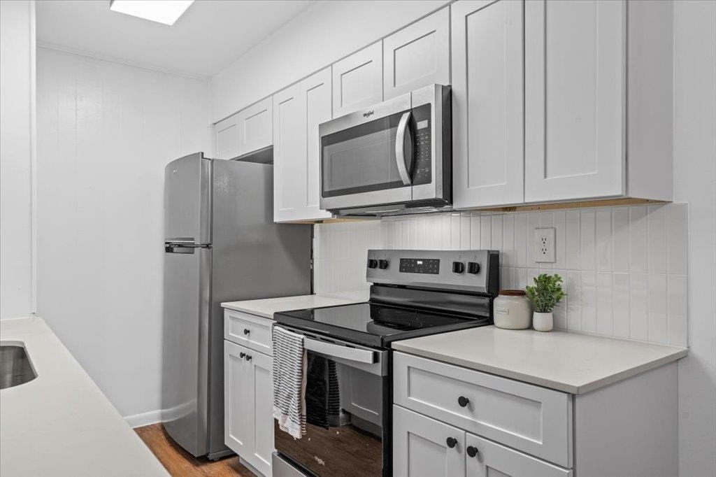 3704 Speedway - Photo 10