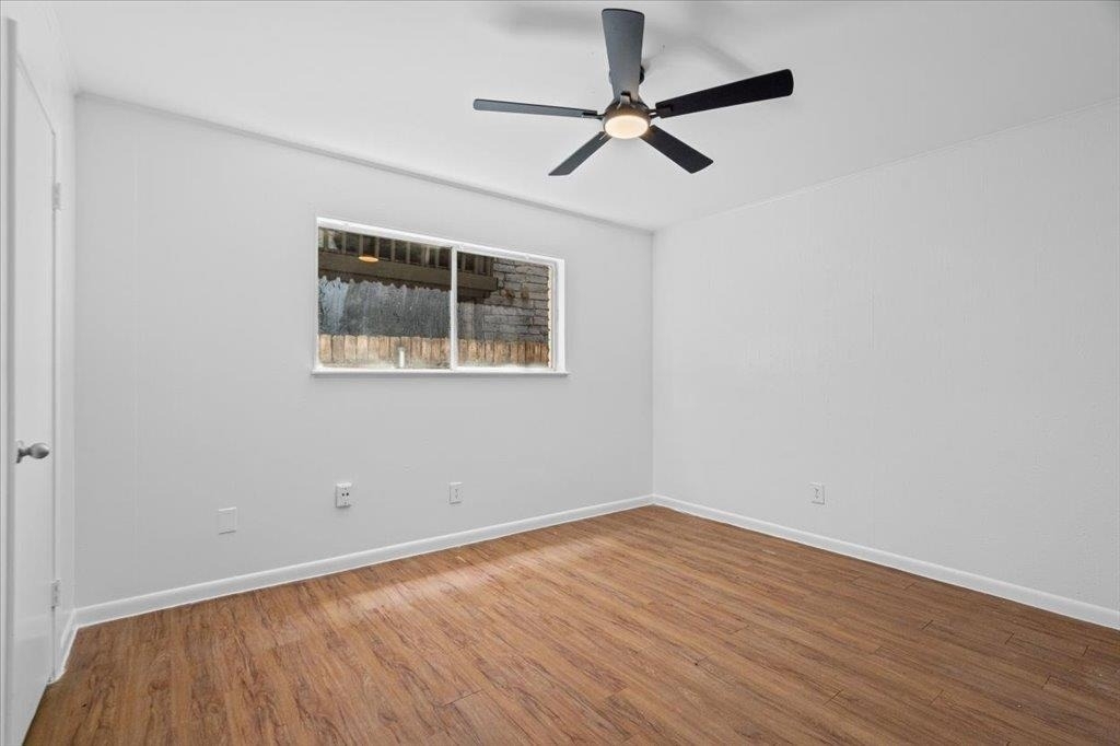 3704 Speedway - Photo 20