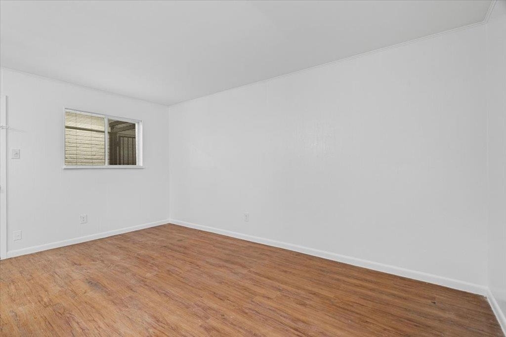 3704 Speedway - Photo 8