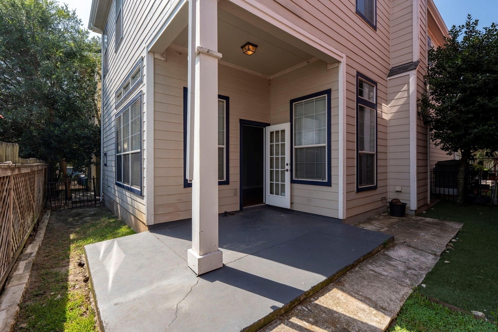 6704 Menchaca Rd - Photo 19