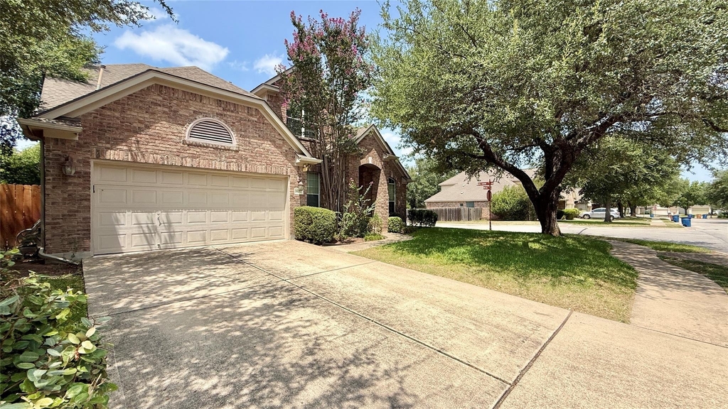 16212 Double Eagle Dr - Photo 1