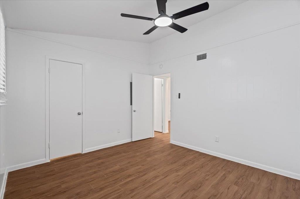 3704 Speedway - Photo 21