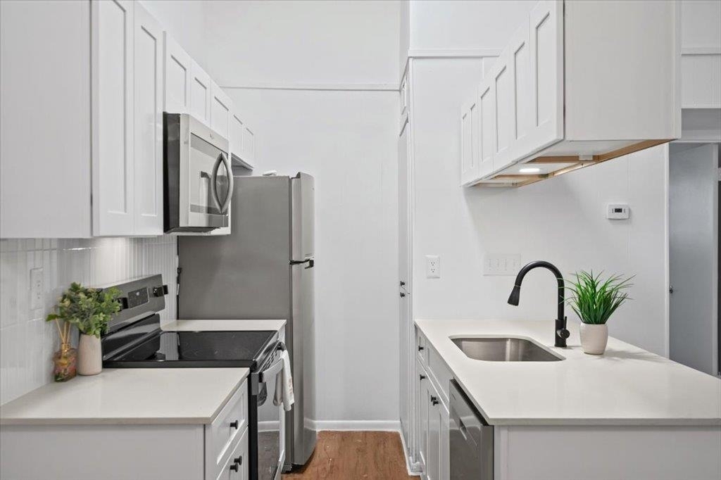3704 Speedway - Photo 12