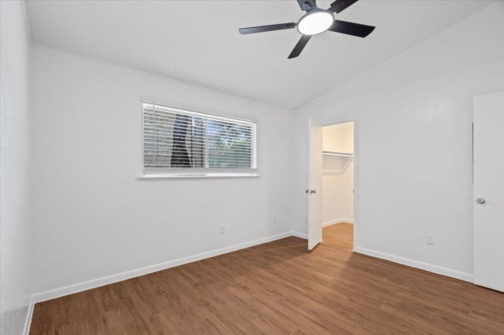 3704 Speedway - Photo 3