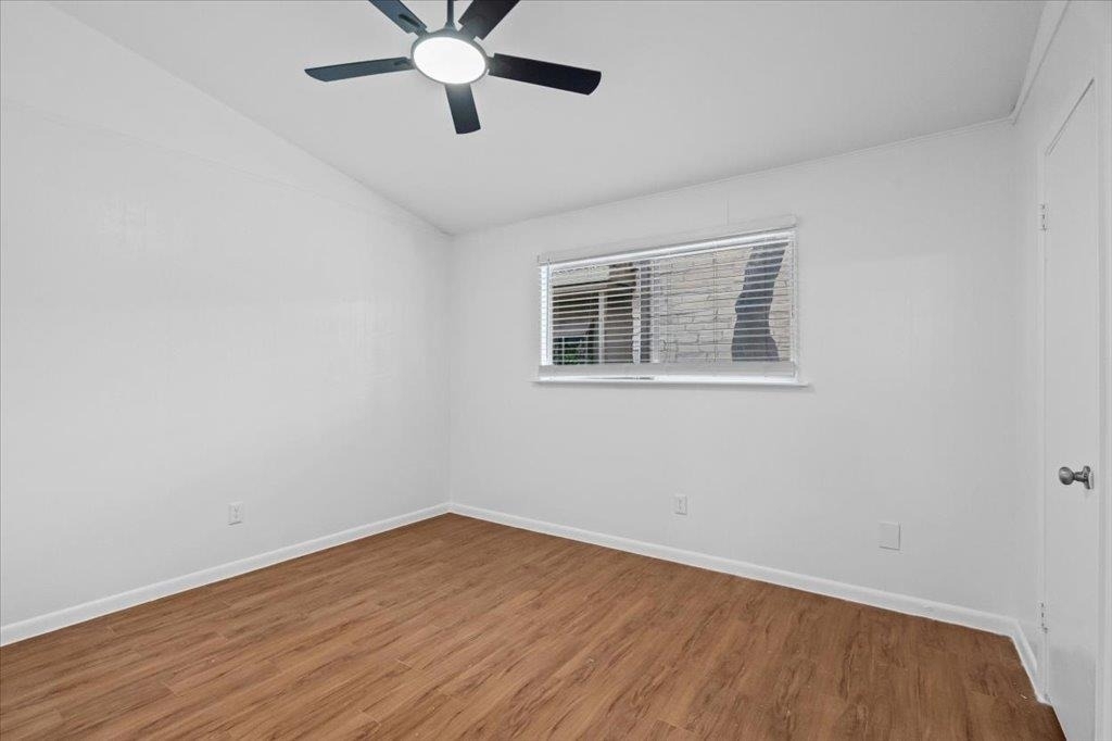 3704 Speedway - Photo 20