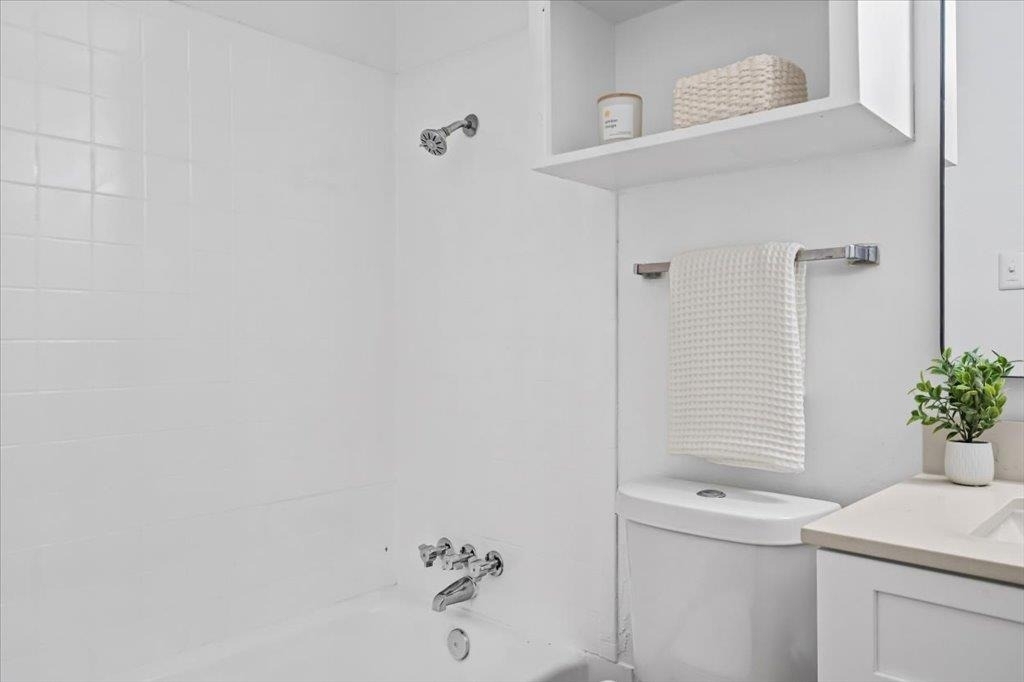 3704 Speedway - Photo 24