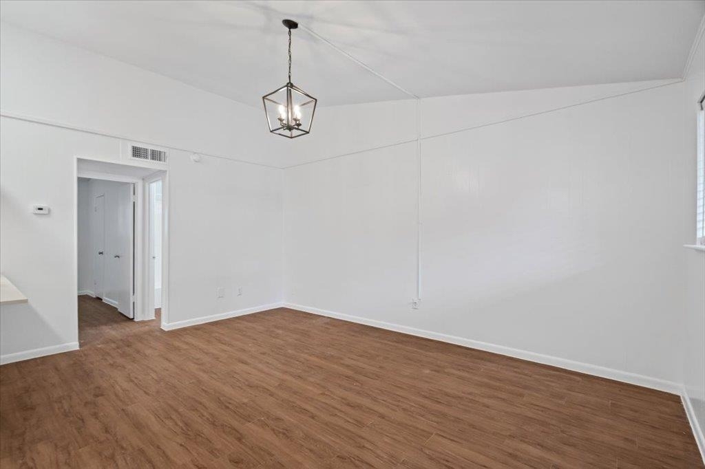 3704 Speedway - Photo 9