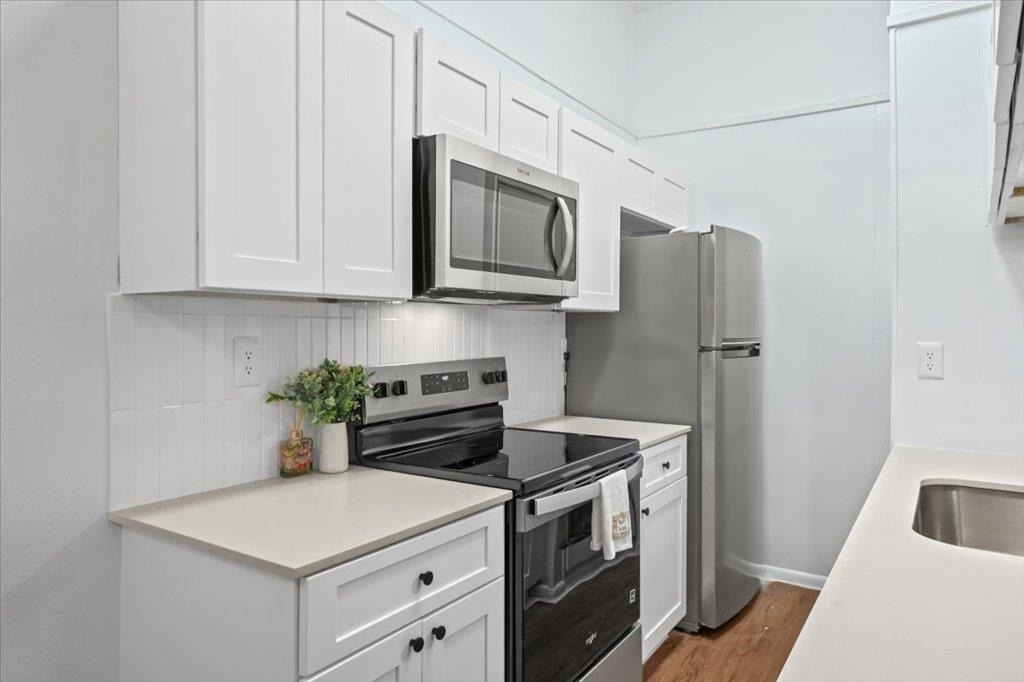 3704 Speedway - Photo 13