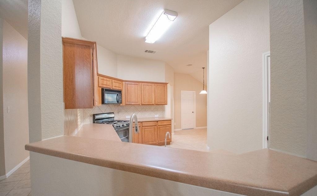 312 Pheasant Rdg - Photo 10