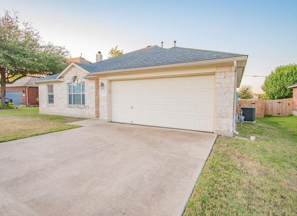 312 Pheasant Rdg - Photo 2