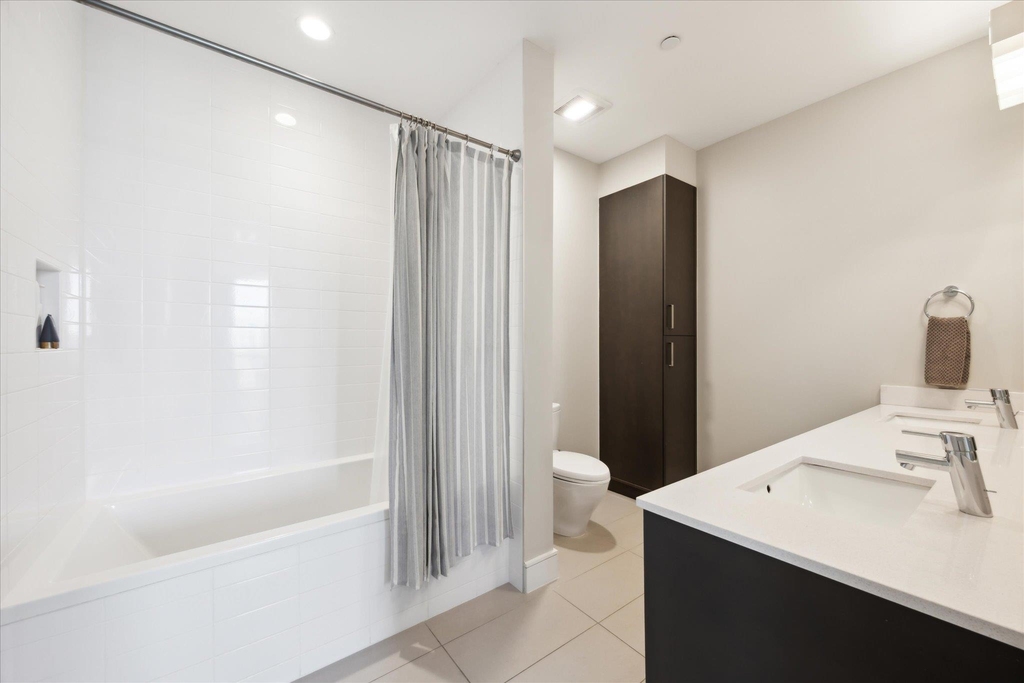 222 West Ave - Photo 10