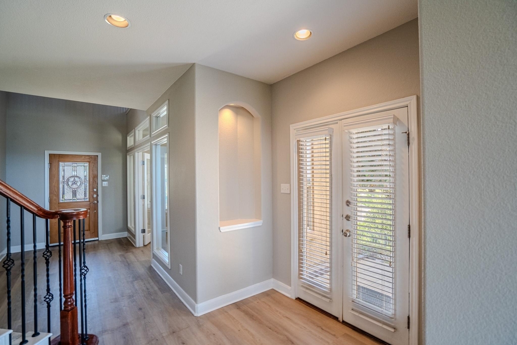16 Mountain Terrace Cv - Photo 2