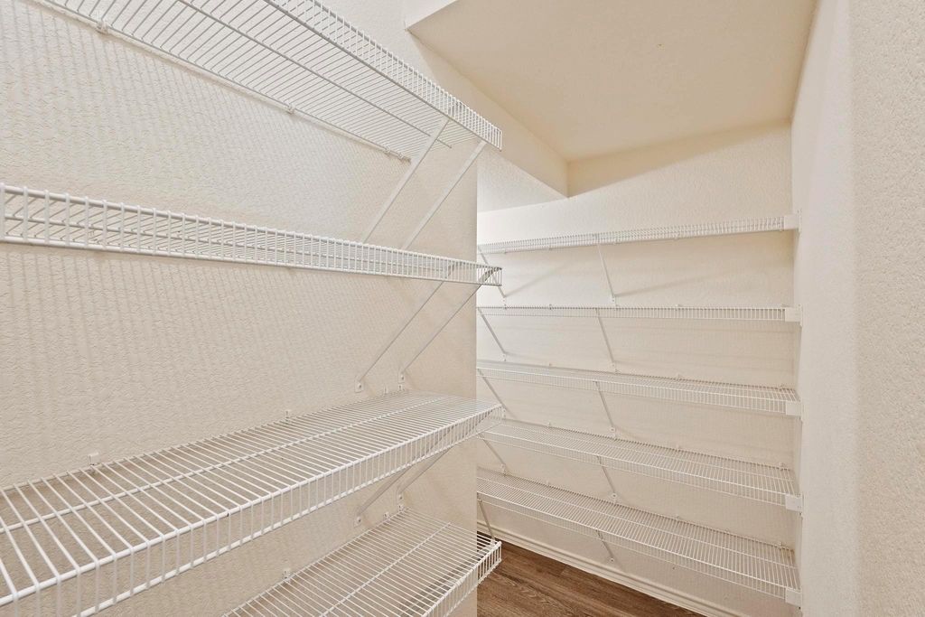 570 Hogan - Photo 10