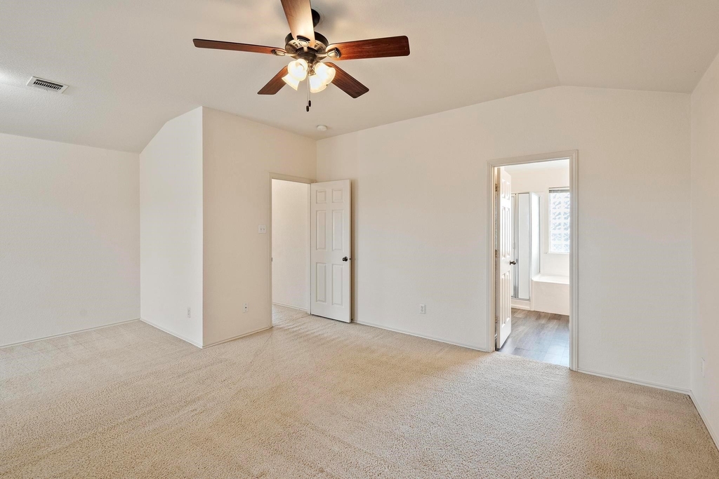 570 Hogan - Photo 22