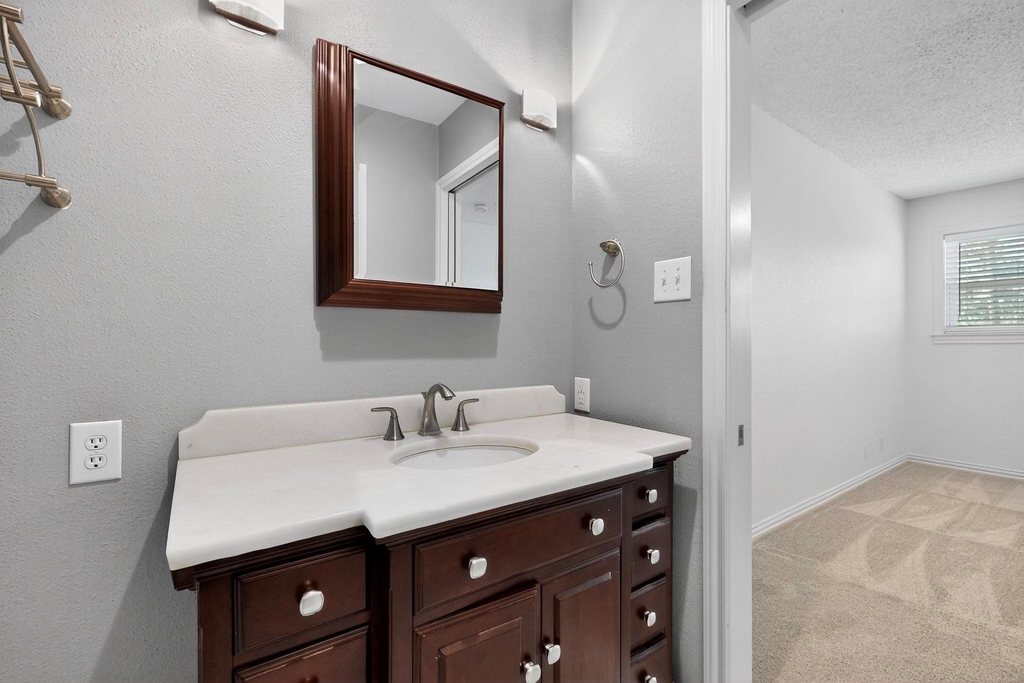 6023 Old Fredericksburg Rd - Photo 15
