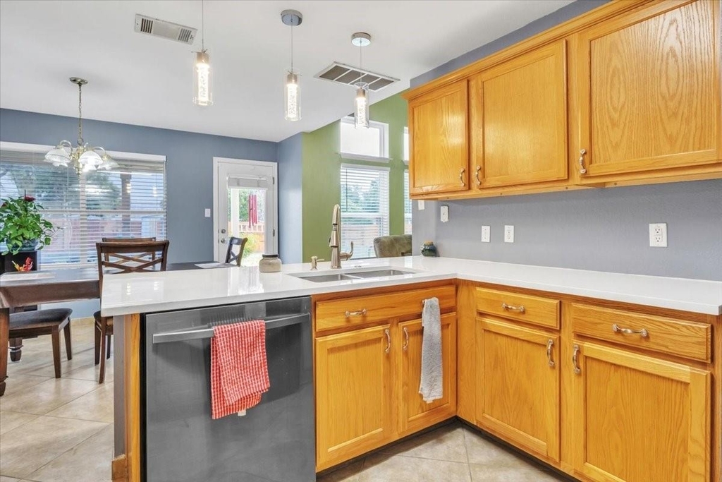 1700 W Pflugerville Pkwy - Photo 18