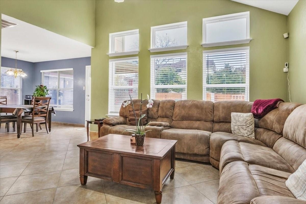 1700 W Pflugerville Pkwy - Photo 10