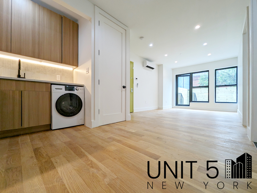 253 Clarkson Avenue - Photo 0
