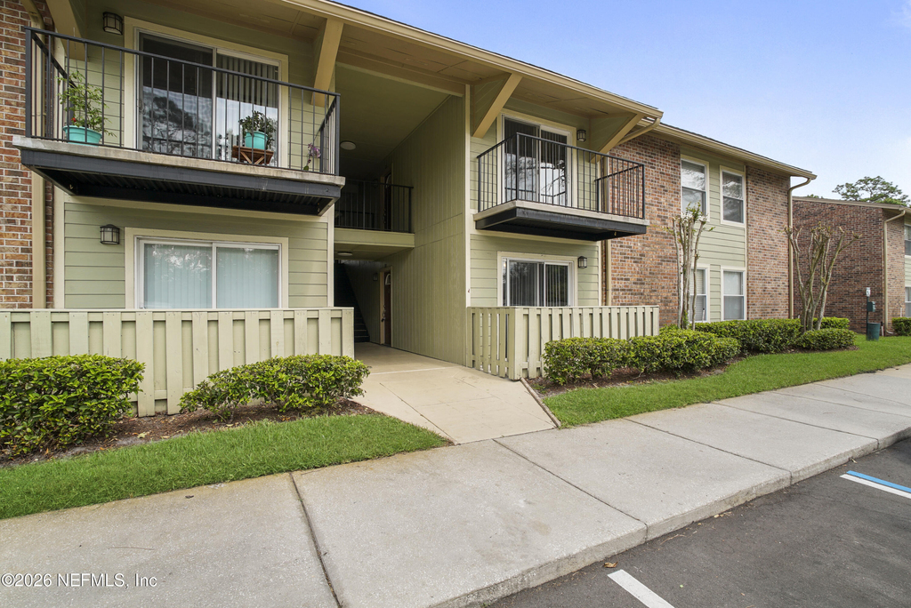 3737 Loretto Road - Photo 0