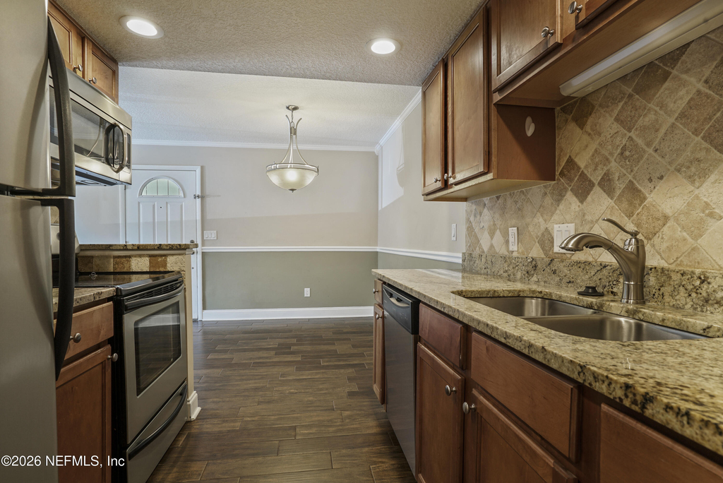 3737 Loretto Road - Photo 10