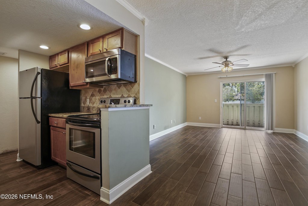 3737 Loretto Road - Photo 7