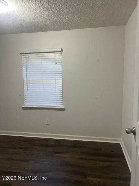 610 Nightingale Street - Photo 8