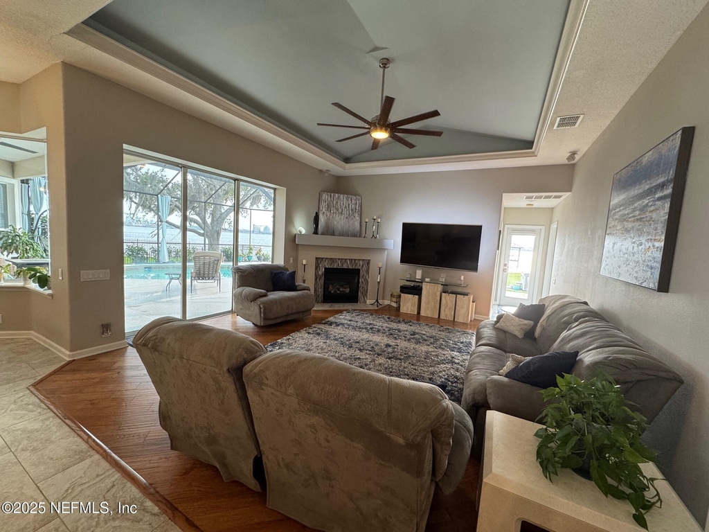4911 Toproyal Lane - Photo 6
