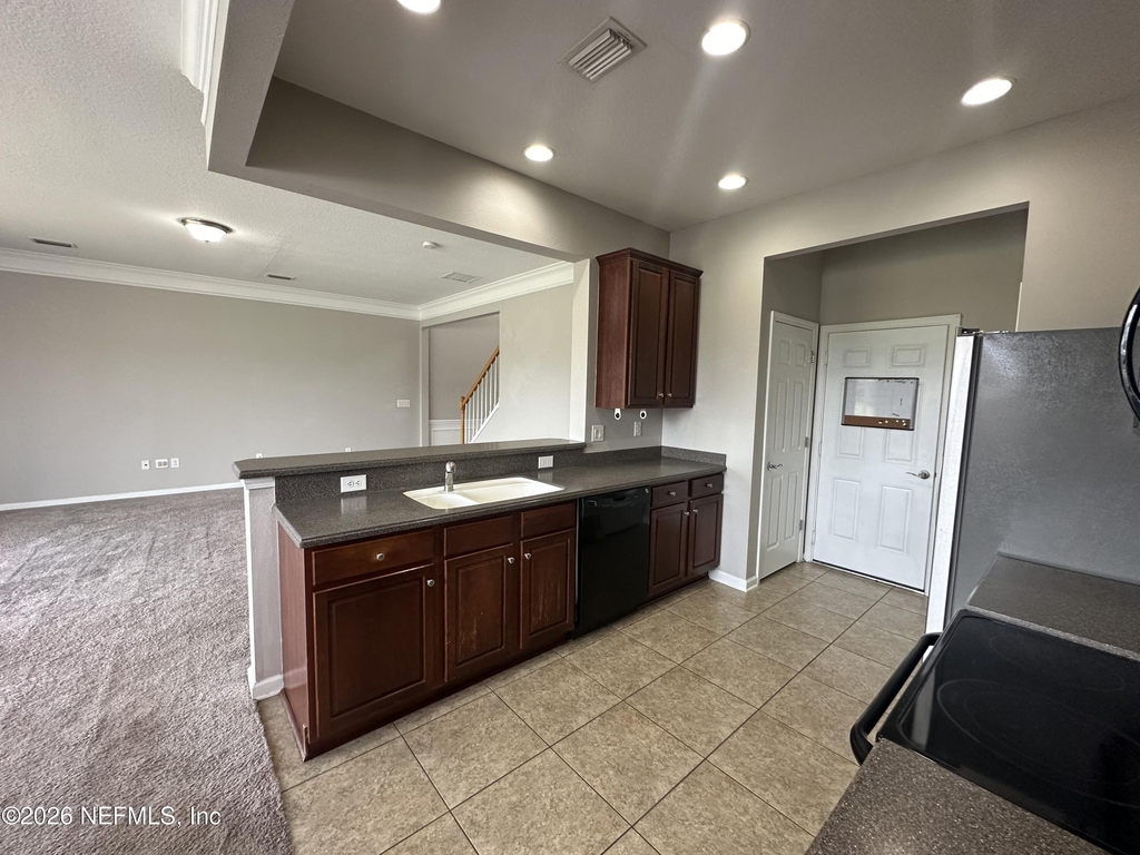 6340 Autumn Berry Circle - Photo 6