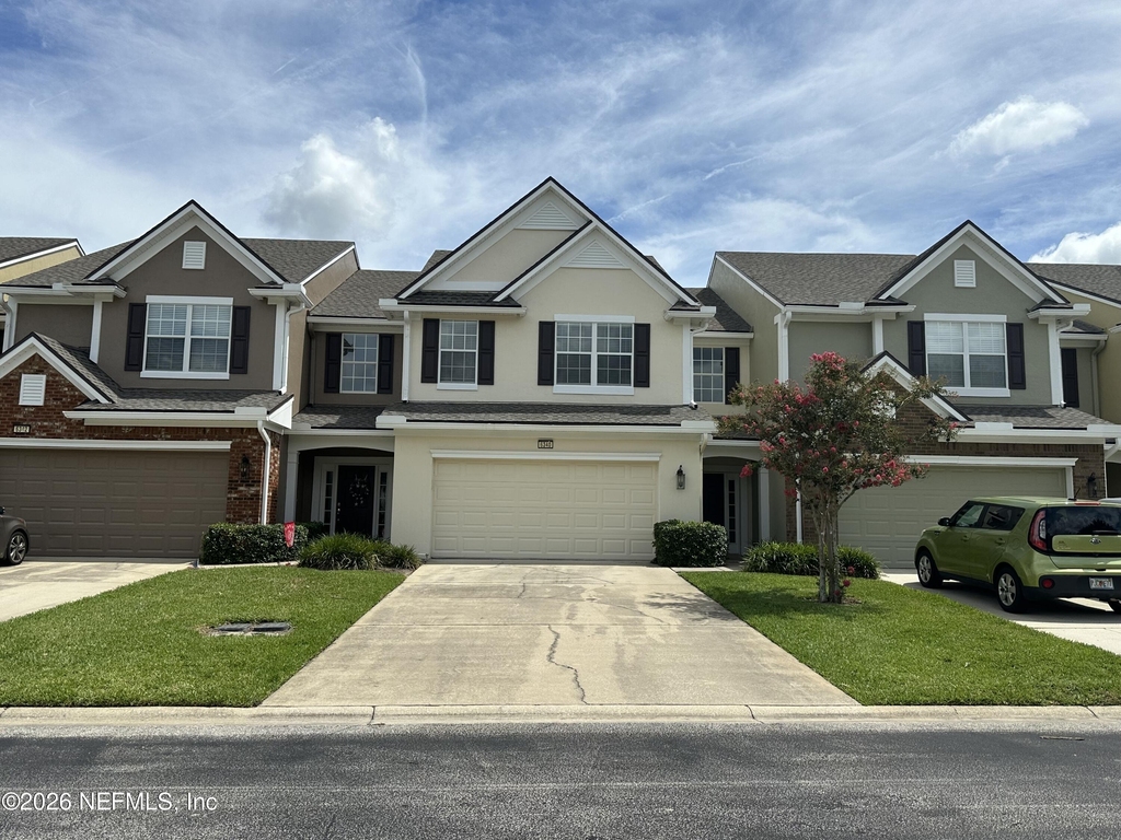 6340 Autumn Berry Circle - Photo 0