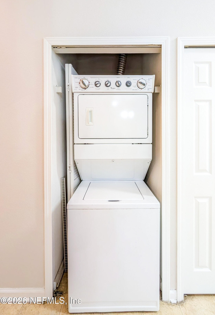 7920 Merrill Road - Photo 9