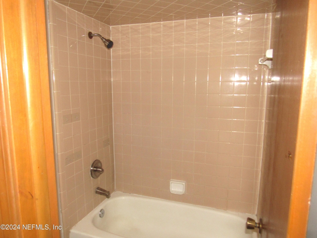 11722 Tanager Drive - Photo 8