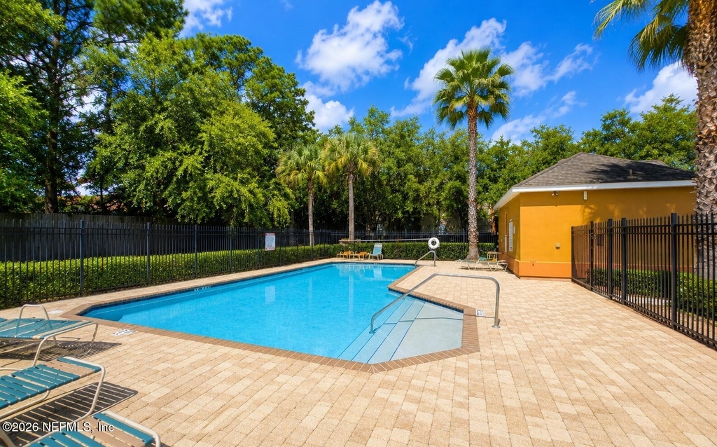 6861 Lake Mist Lane - Photo 2