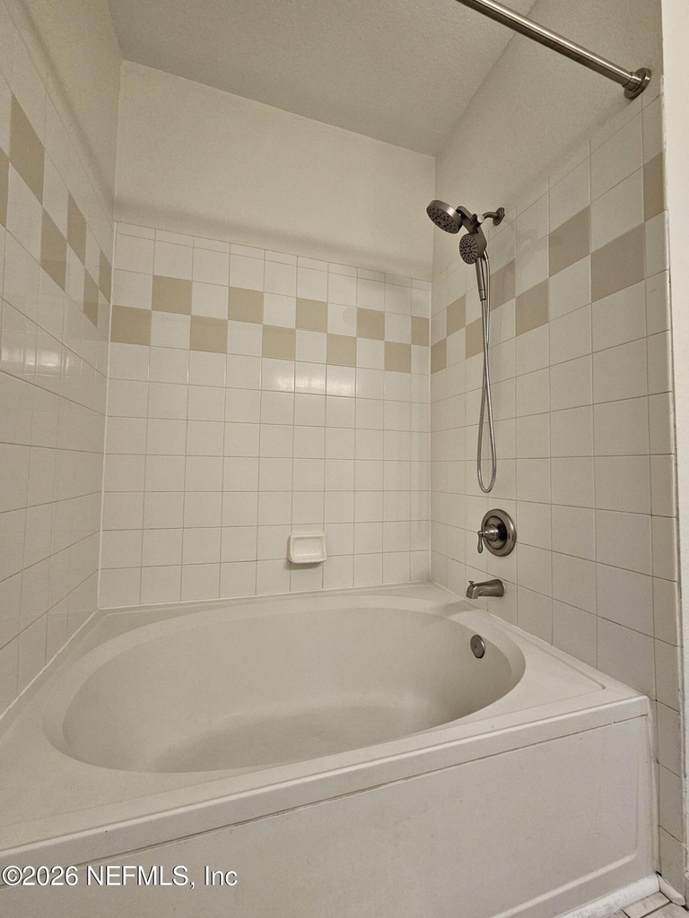 13810 Sutton Park Drive - Photo 11