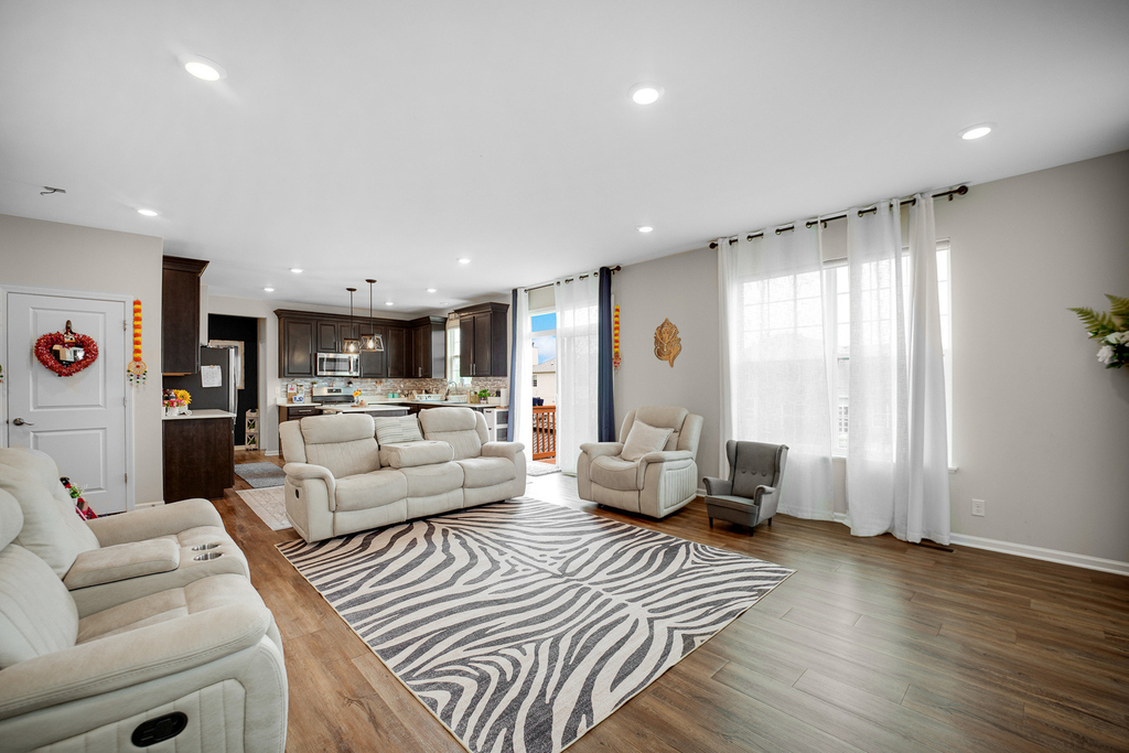 2022 Ingemunson Lane - Photo 9