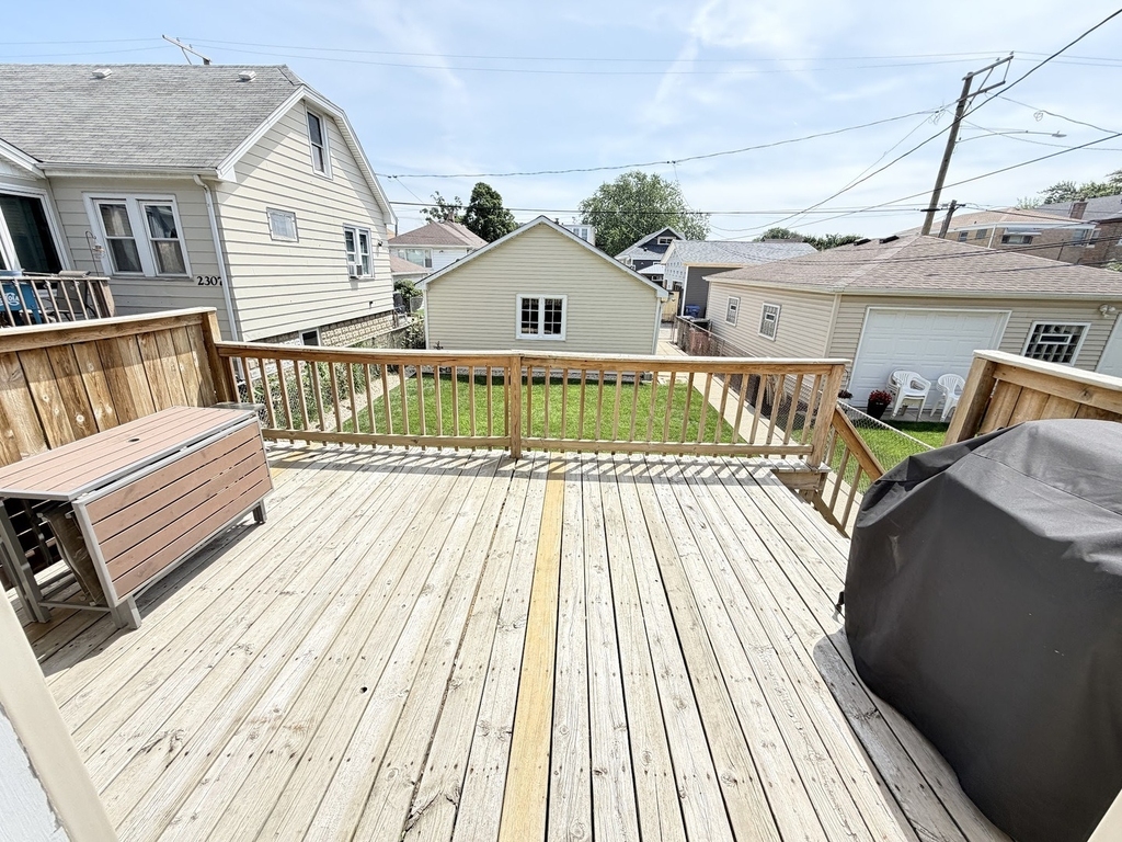 2303 74th Avenue - Photo 12