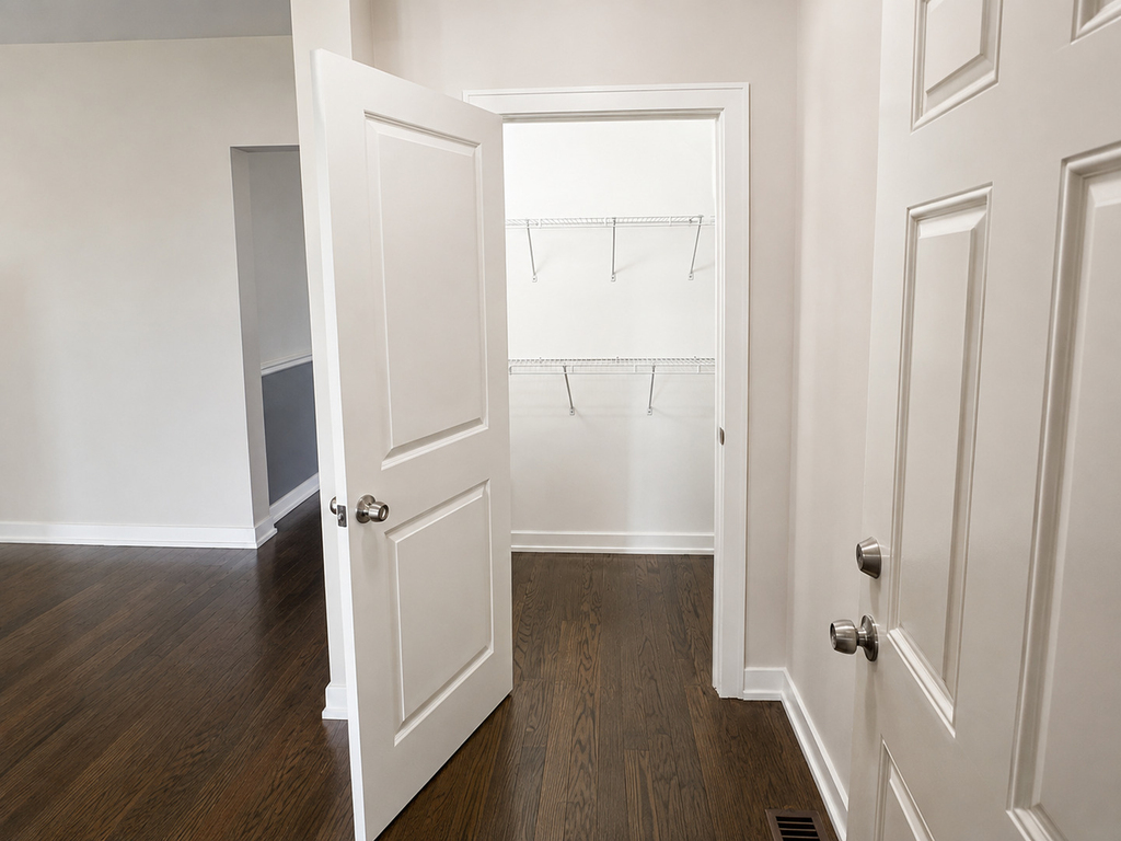 7817 S Aberdeen Street - Photo 2