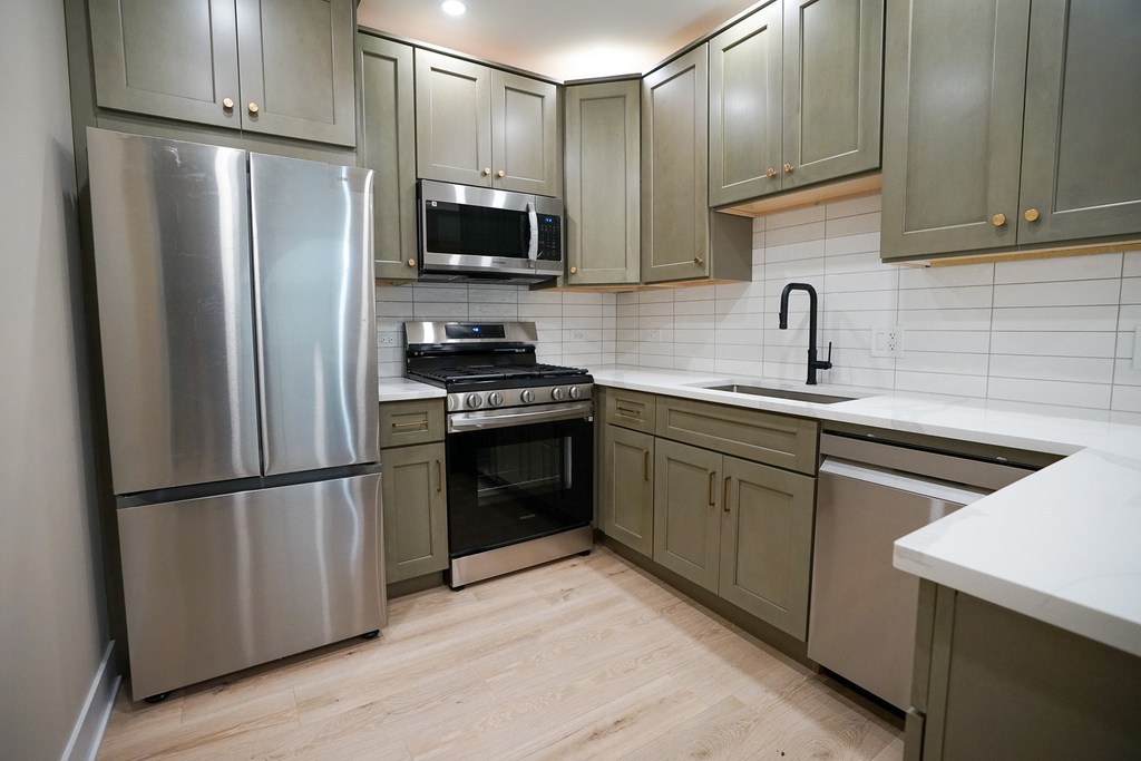 3703 W Palmer Street - Photo 2