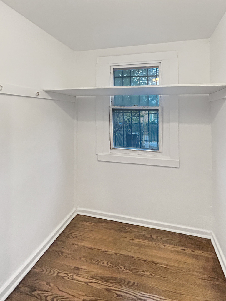 2953 W Warren Boulevard - Photo 14